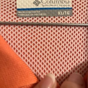 XL Columbia Shirt